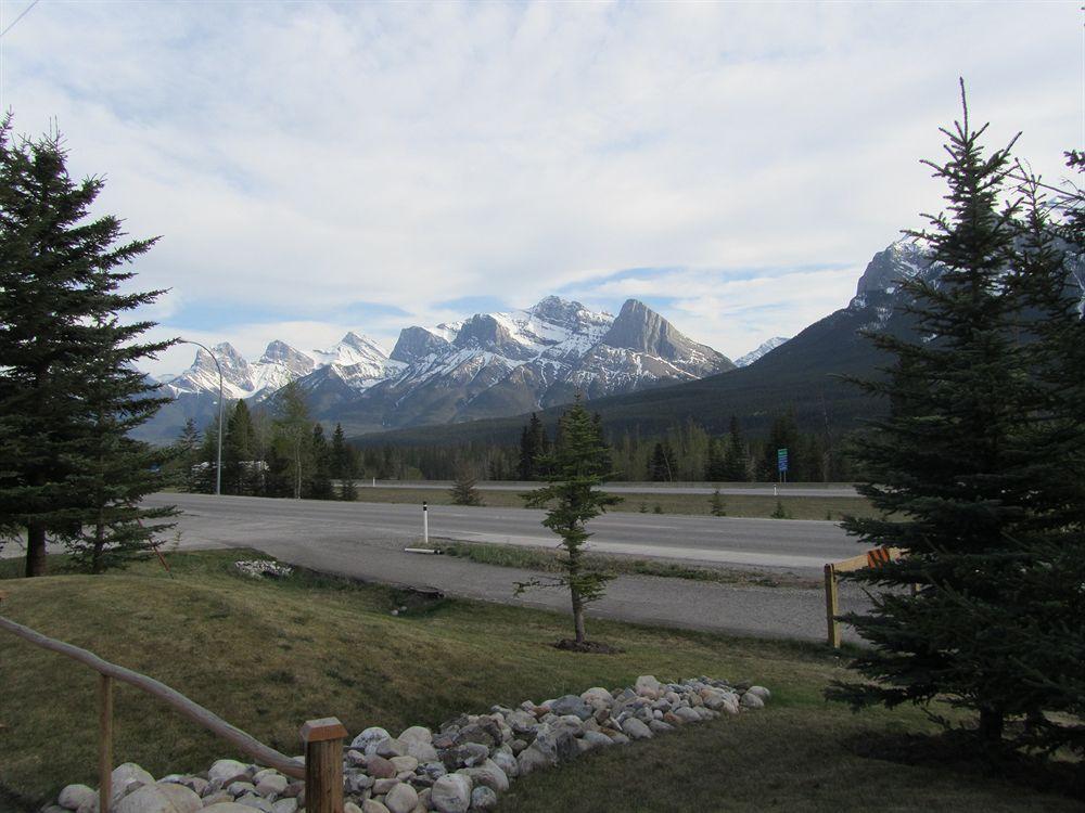 Inn Of The Rockies Canmore Eksteriør billede