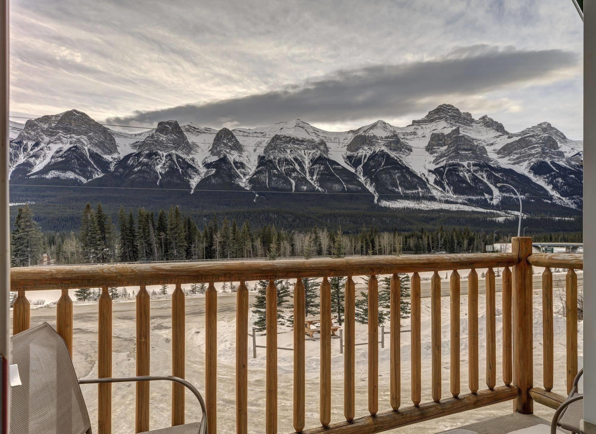 Inn Of The Rockies Canmore Eksteriør billede